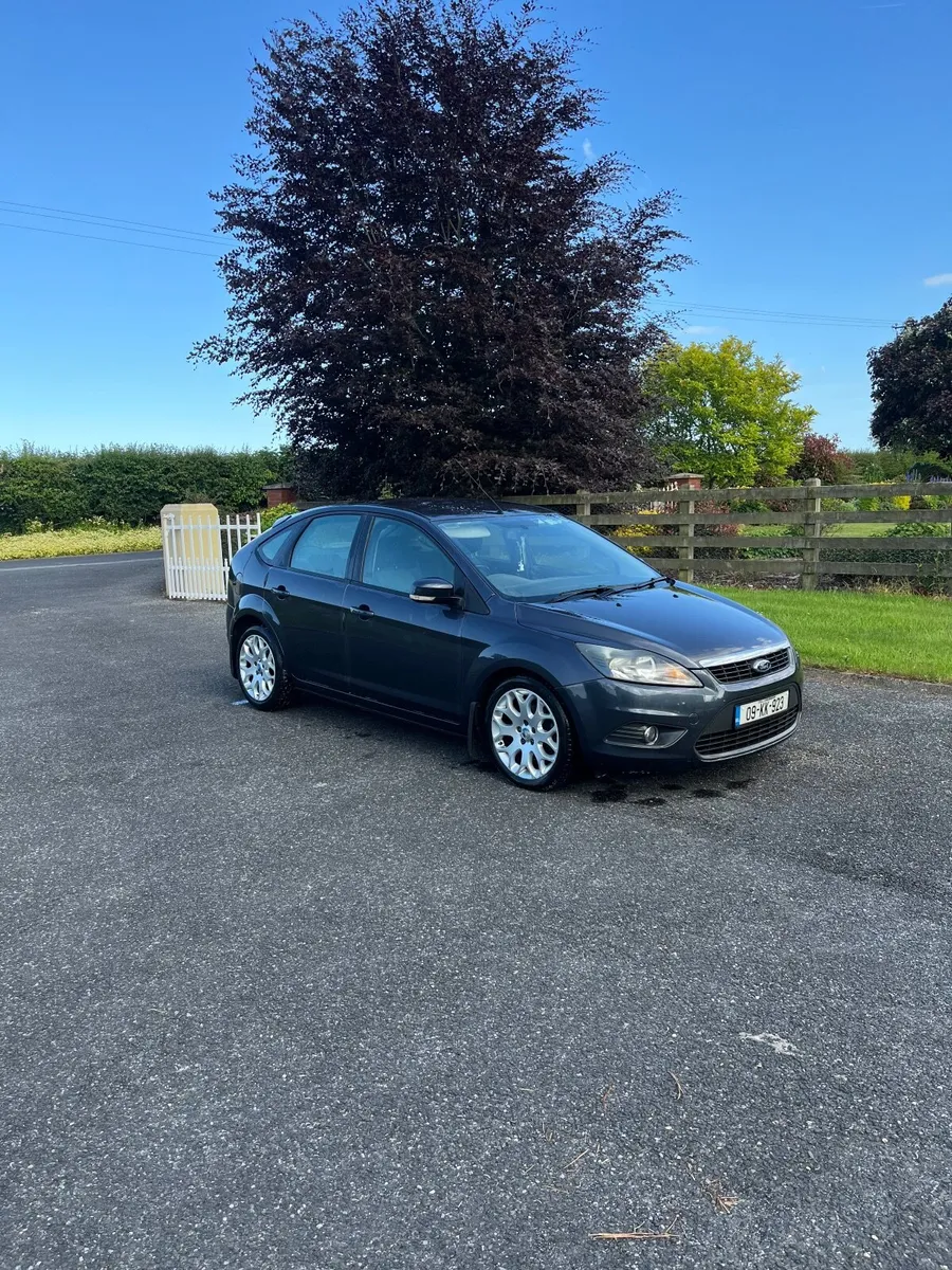 Ford Focus 2009 - Image 1