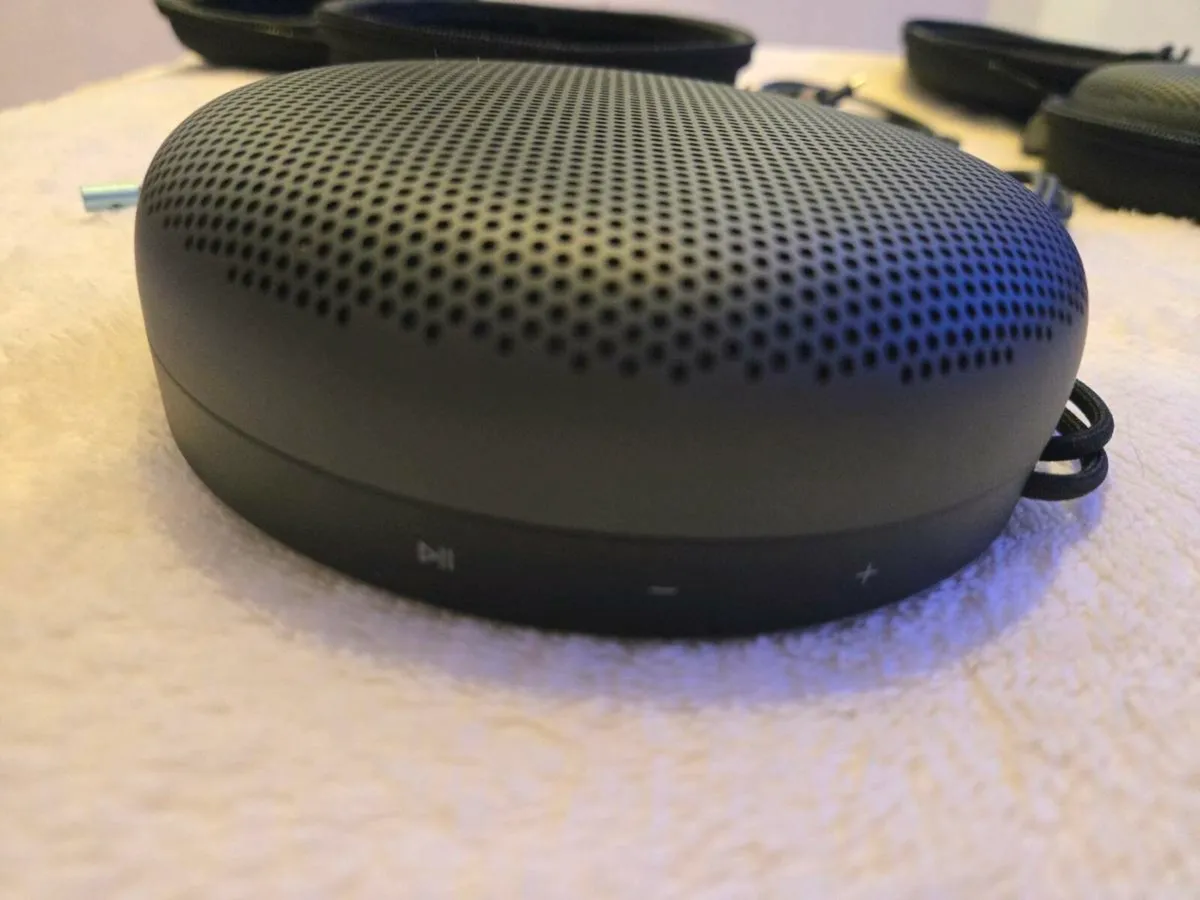 B&O beosound A1 2nd generation bluetooth speaker - Image 4