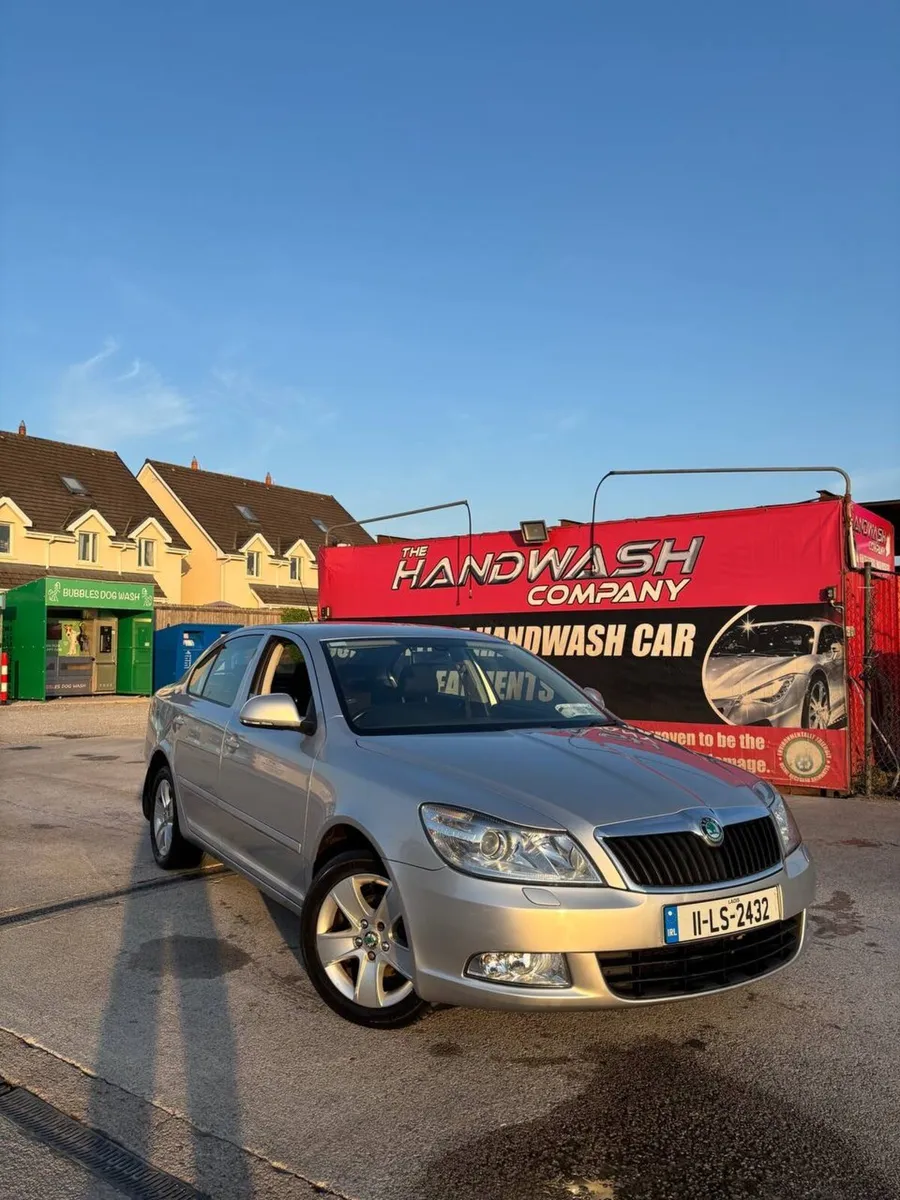 Skoda Octavia 2011 1.6tdi - Image 1