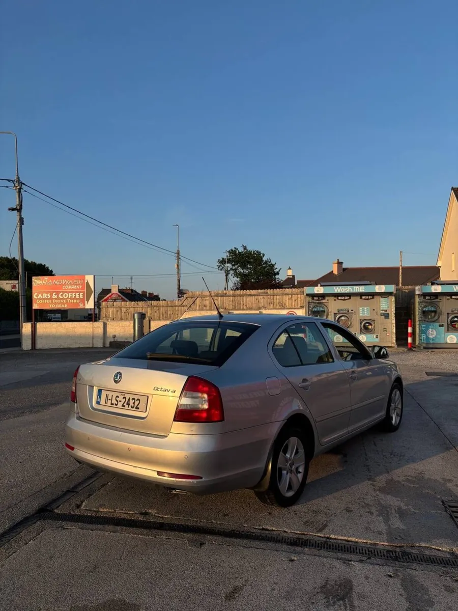 Skoda Octavia 2011 1.6tdi - Image 4