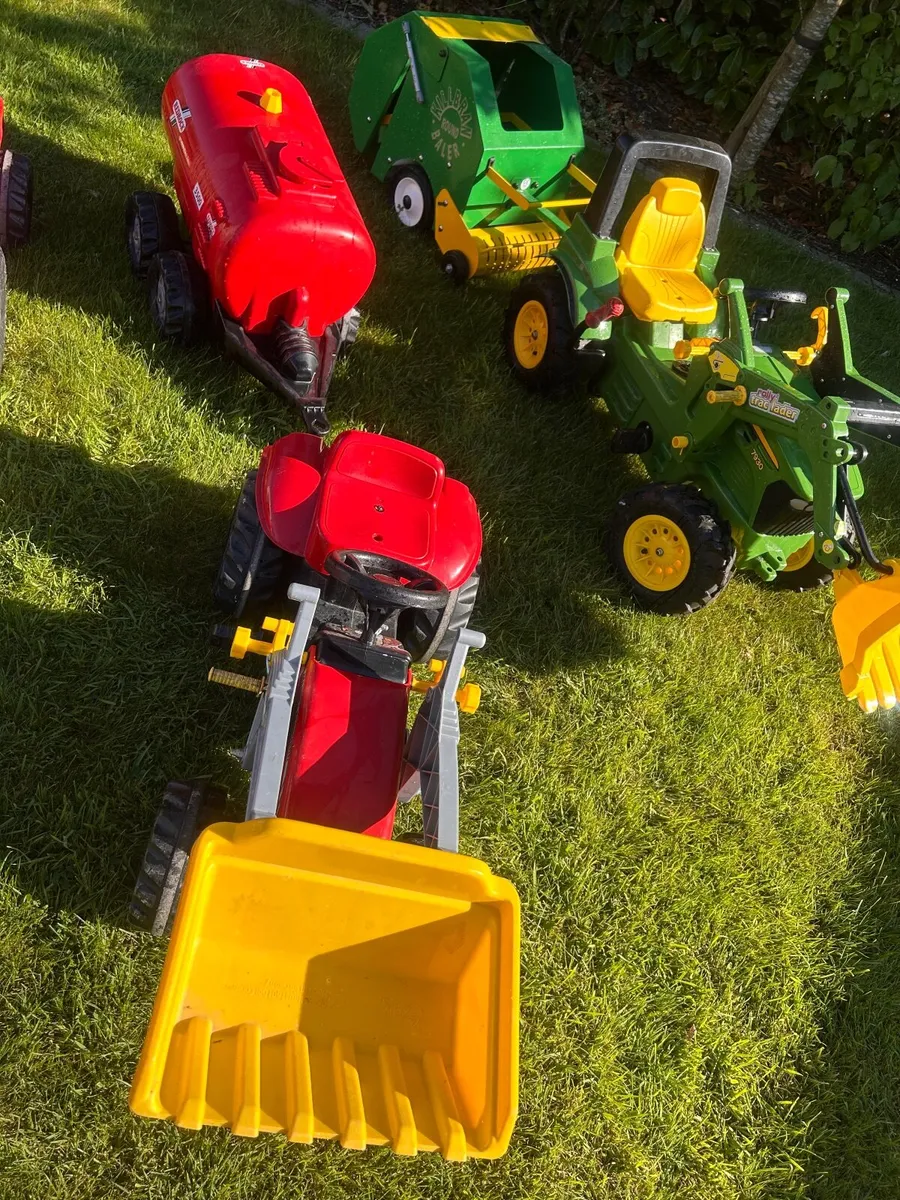 Ride-on Tractor Toys and Attachments. - Image 2