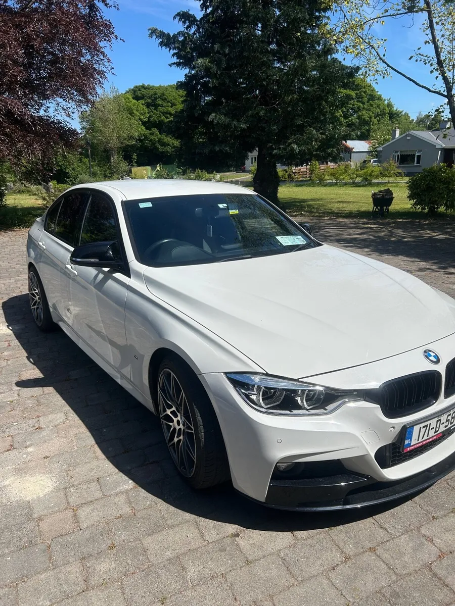 BMW 3-Series 2017 - Image 3