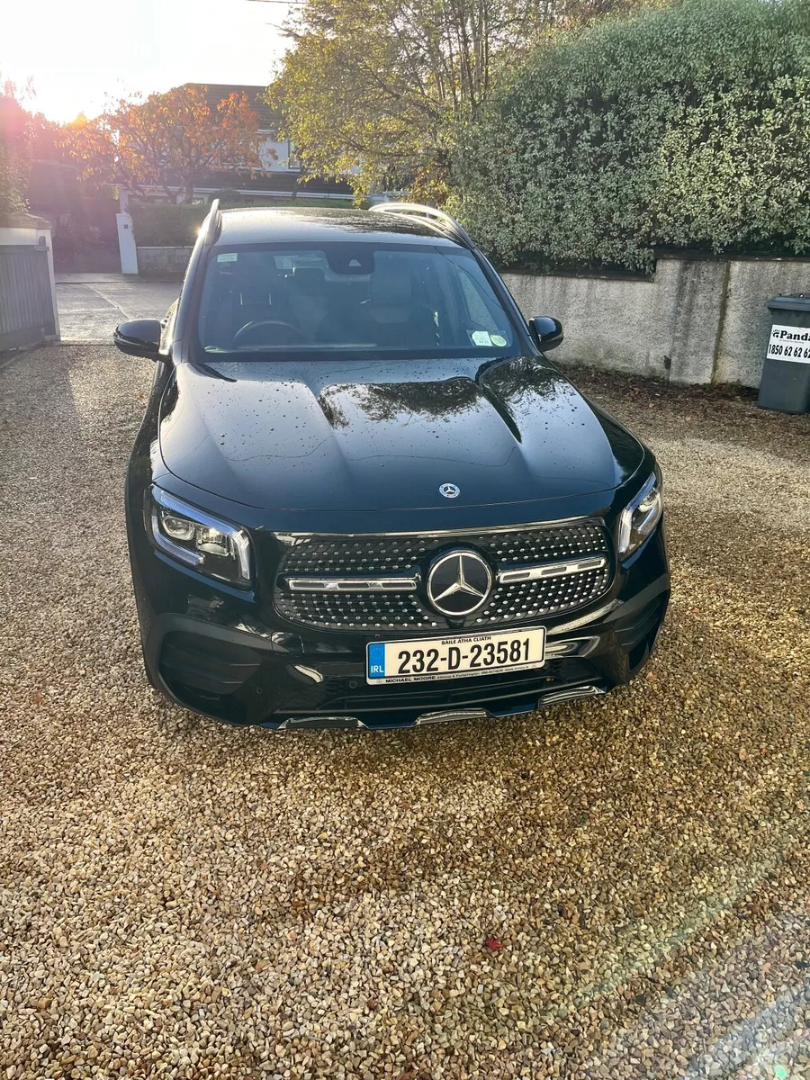 Mercedes-Benz GLB 2023 - Image 1