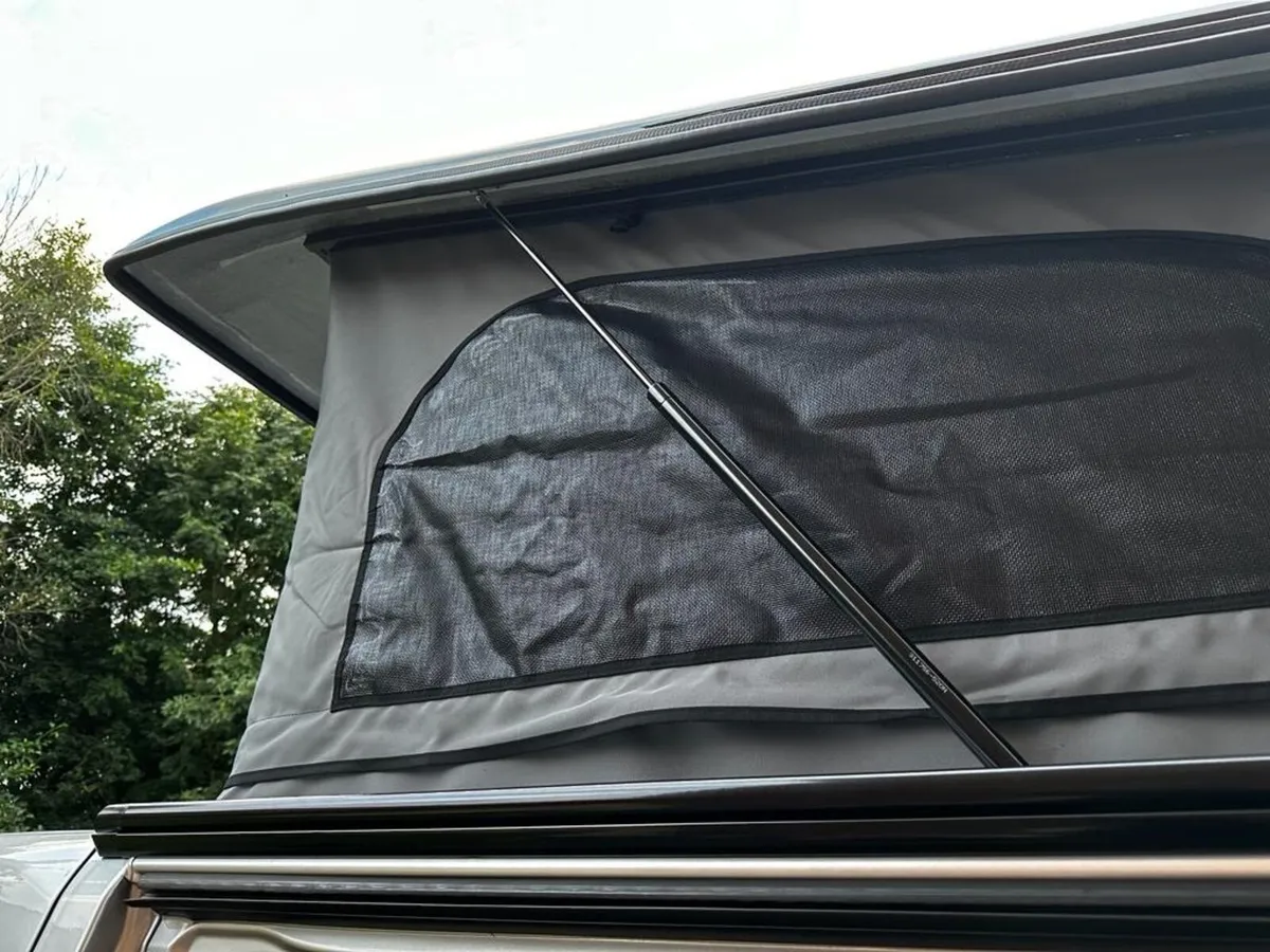 Camper van - Image 2