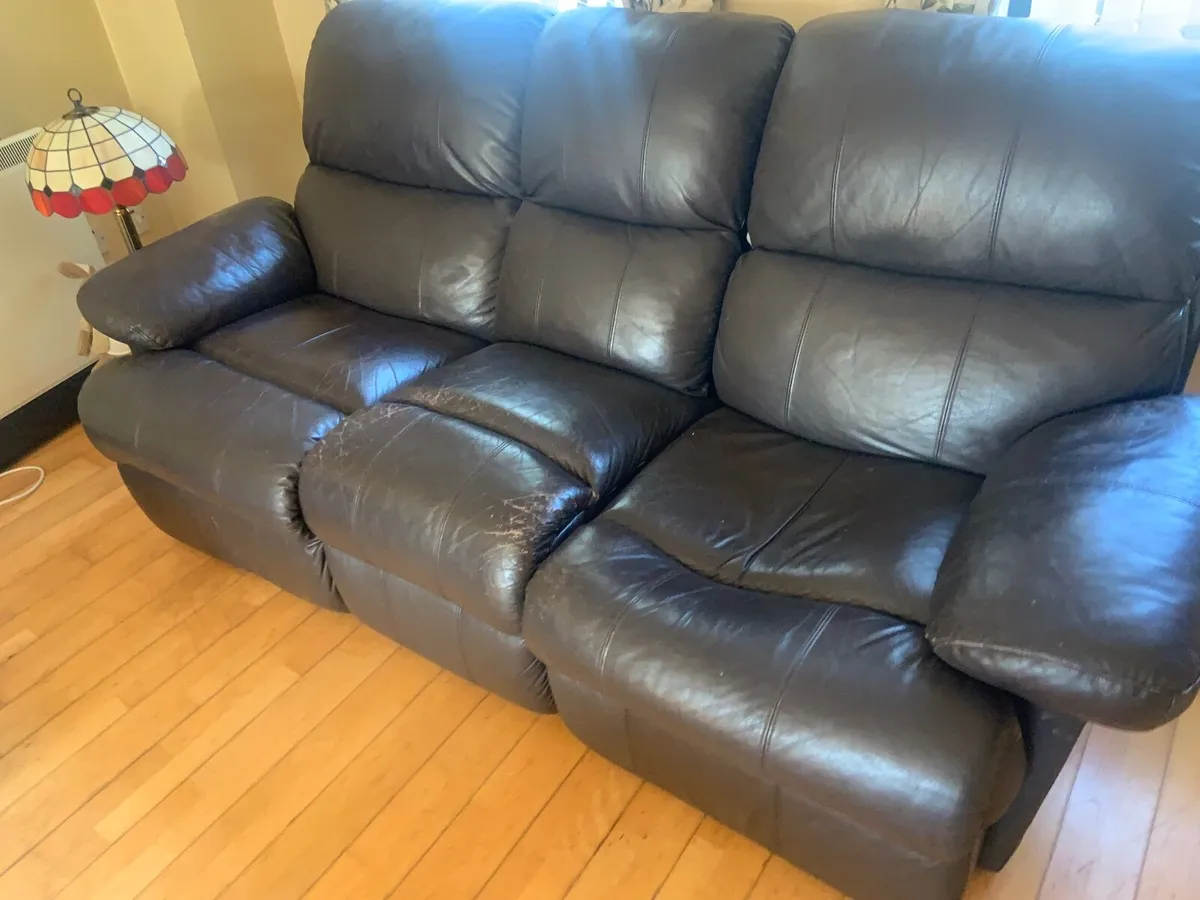 Brown leather recliner couch - Image 4