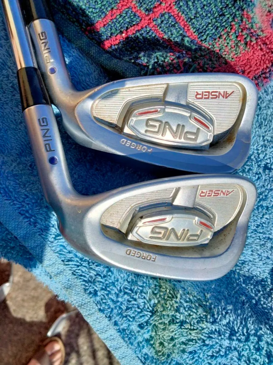 Ping Anser irons 4to pw. - Image 1