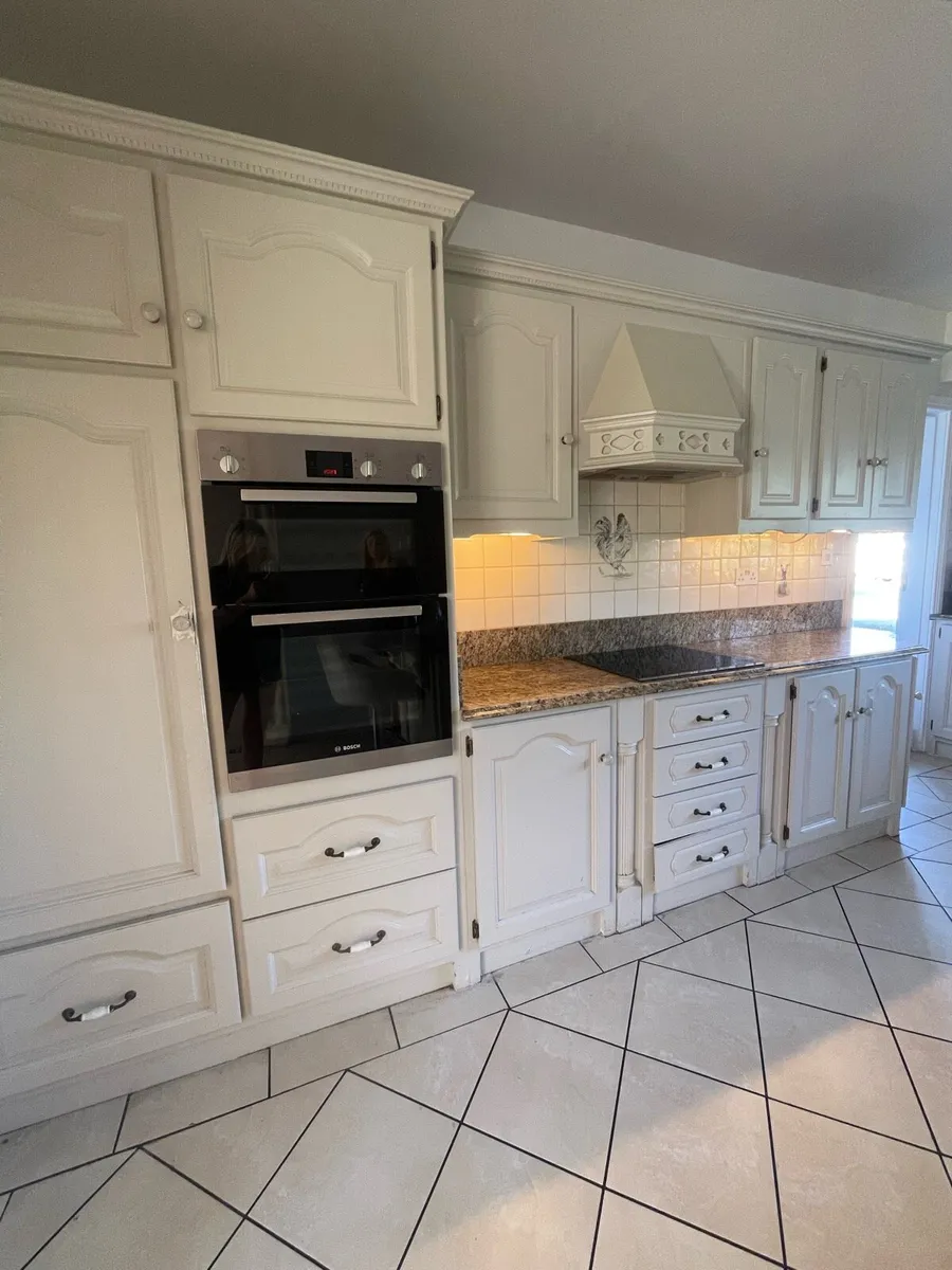 Kitchen - Image 3
