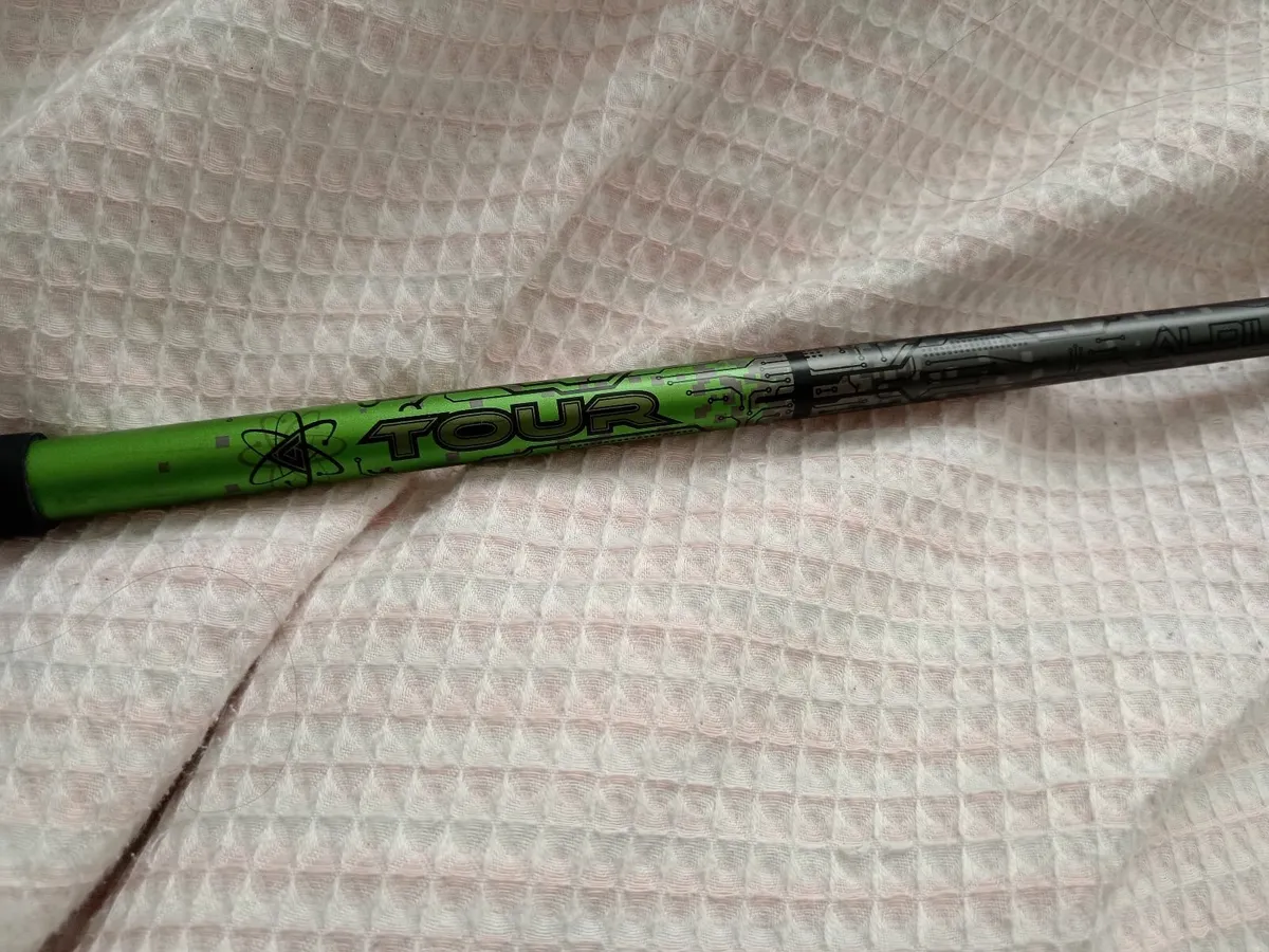 Titleist 910h shaft. Aldila tour green - Image 3