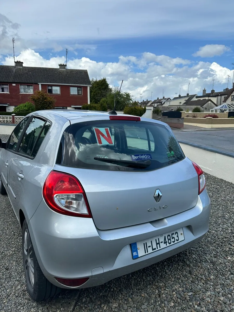 2011 Renault Clio 1.2L - Image 3