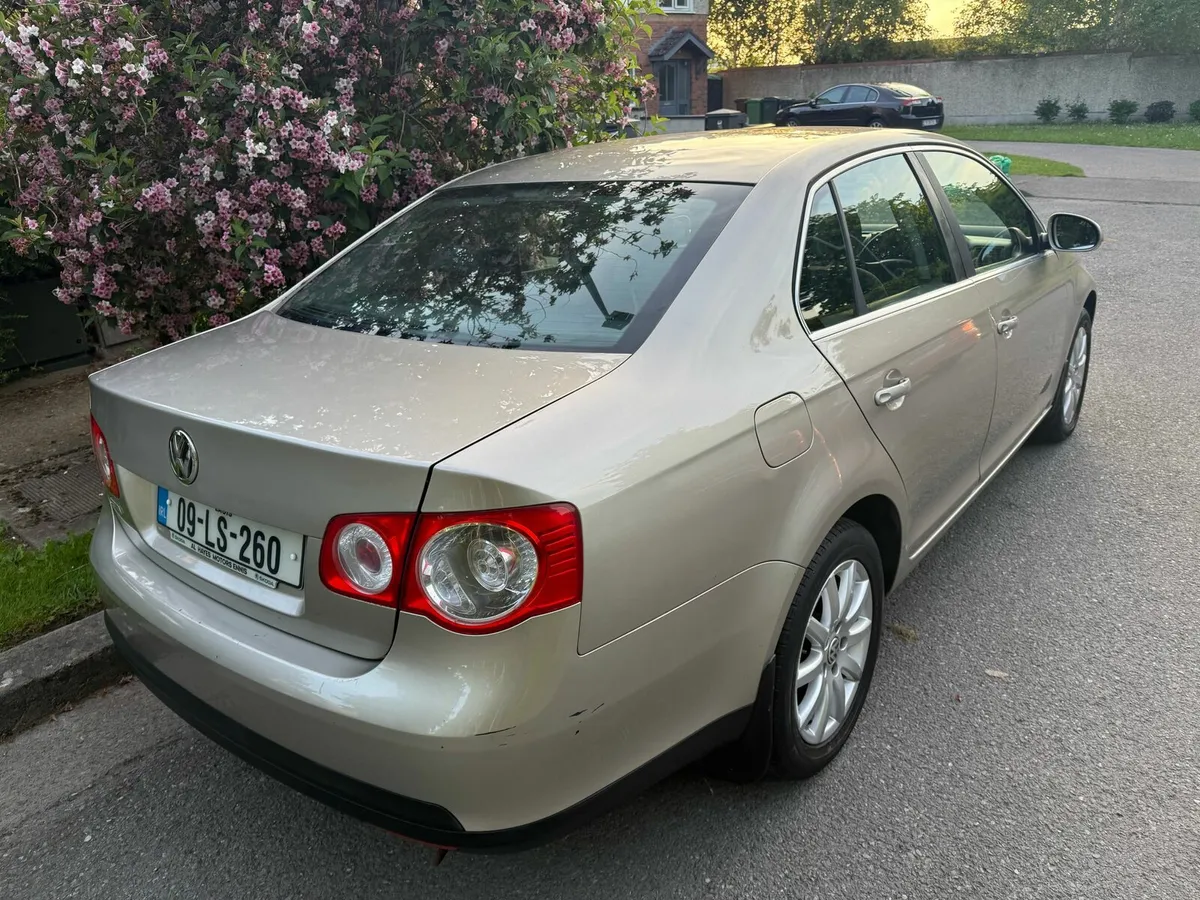 Jetta 2009 NCT 1 YEAR - Image 4