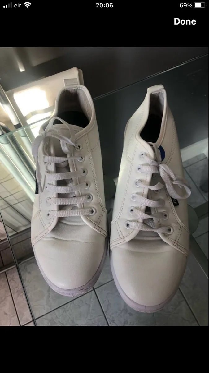 Mens trainer uk 8 €15 - Image 1