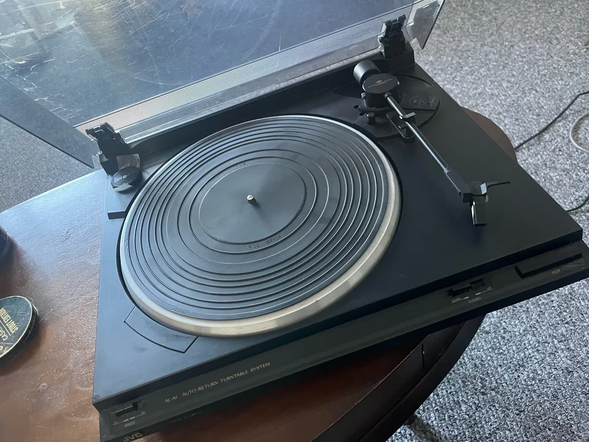 JVC turntable - Image 1