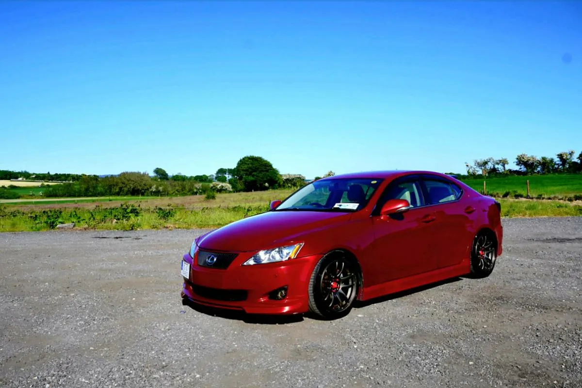 2010 Lexus IS220D - Image 1