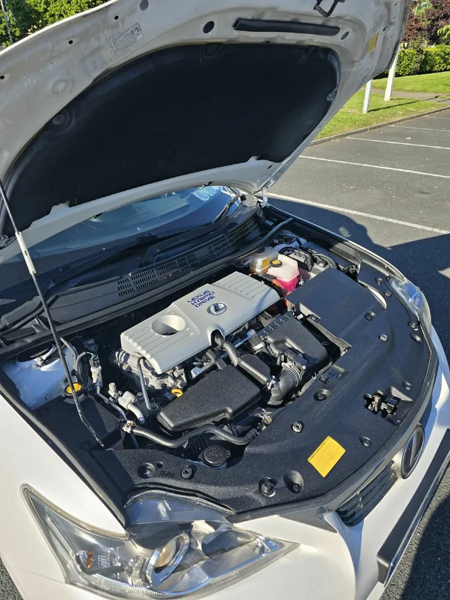 Lexus CT200h NCT 6/26 - Image 4
