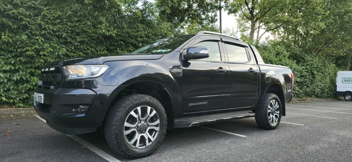 Ford Ranger Wildtrak 3.2 - Image 4