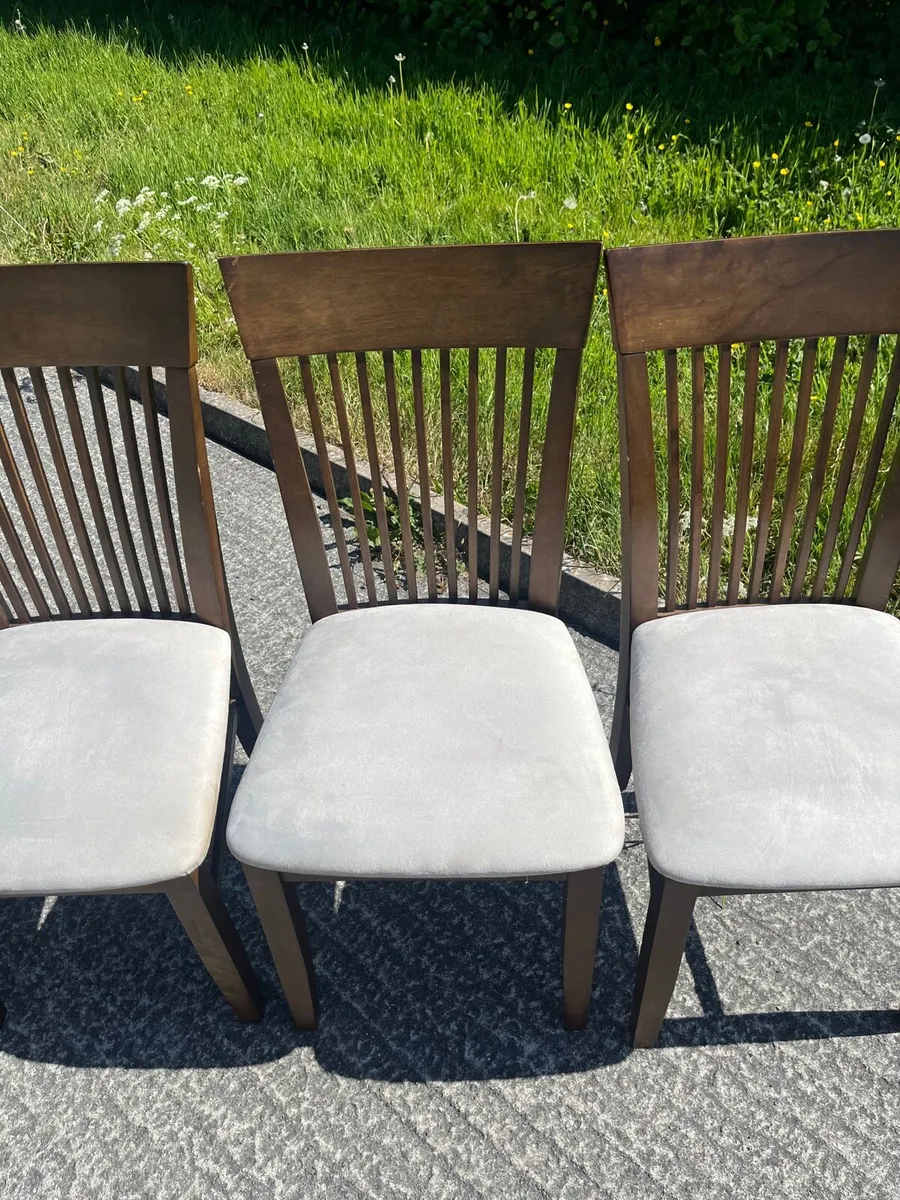 6 chairs - Image 3