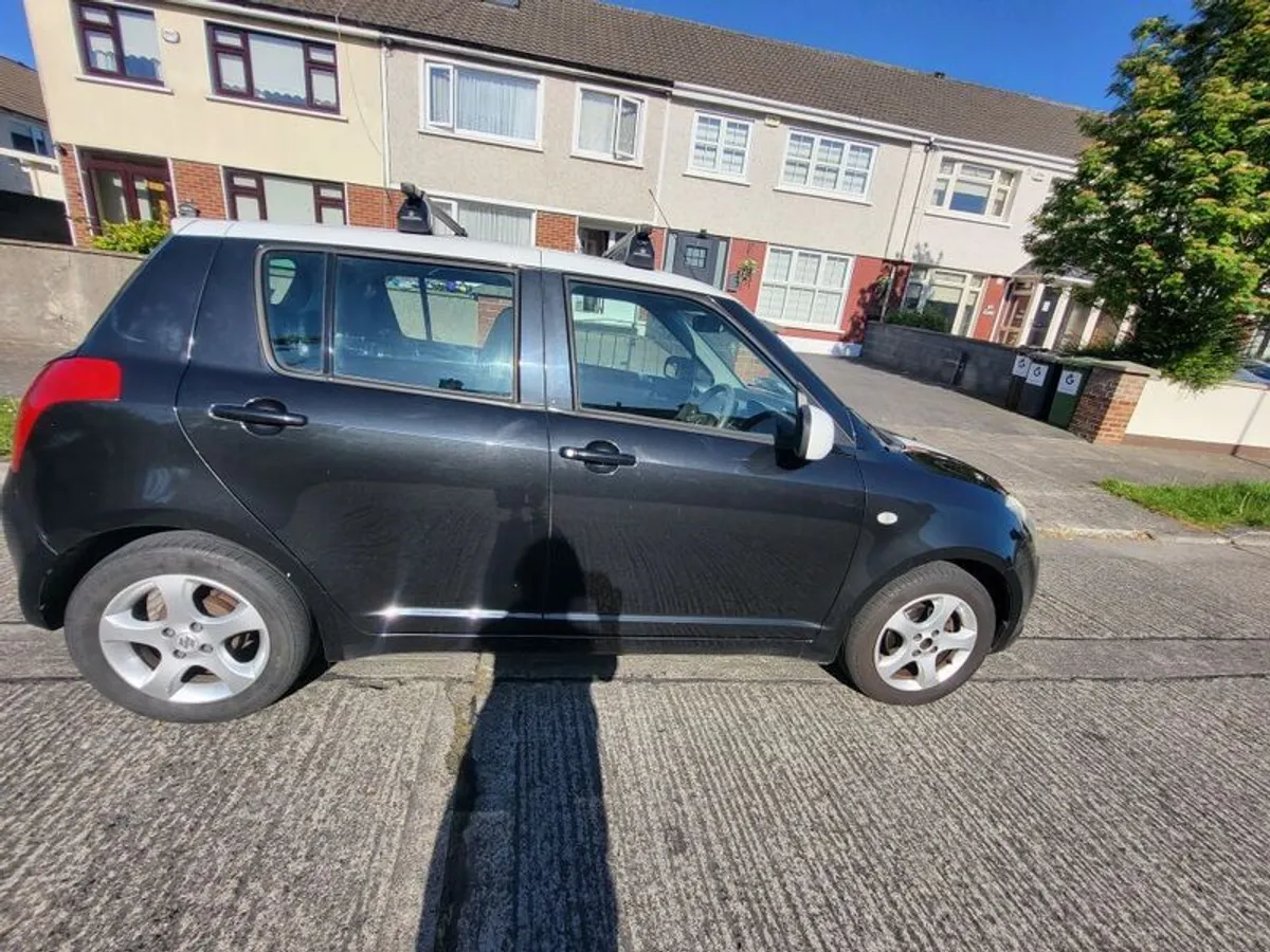 2007 Suzuki Swift - Image 4
