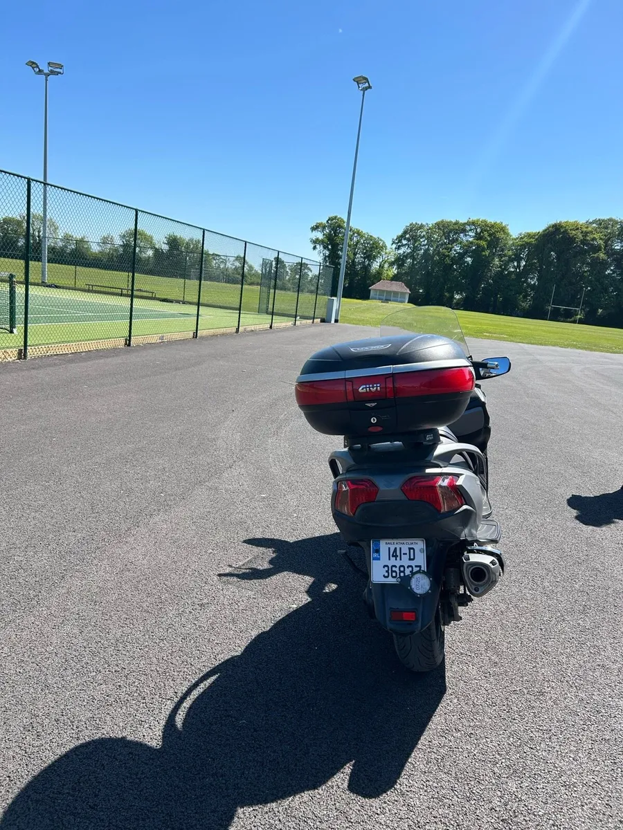 Suzuki burgman - Image 3