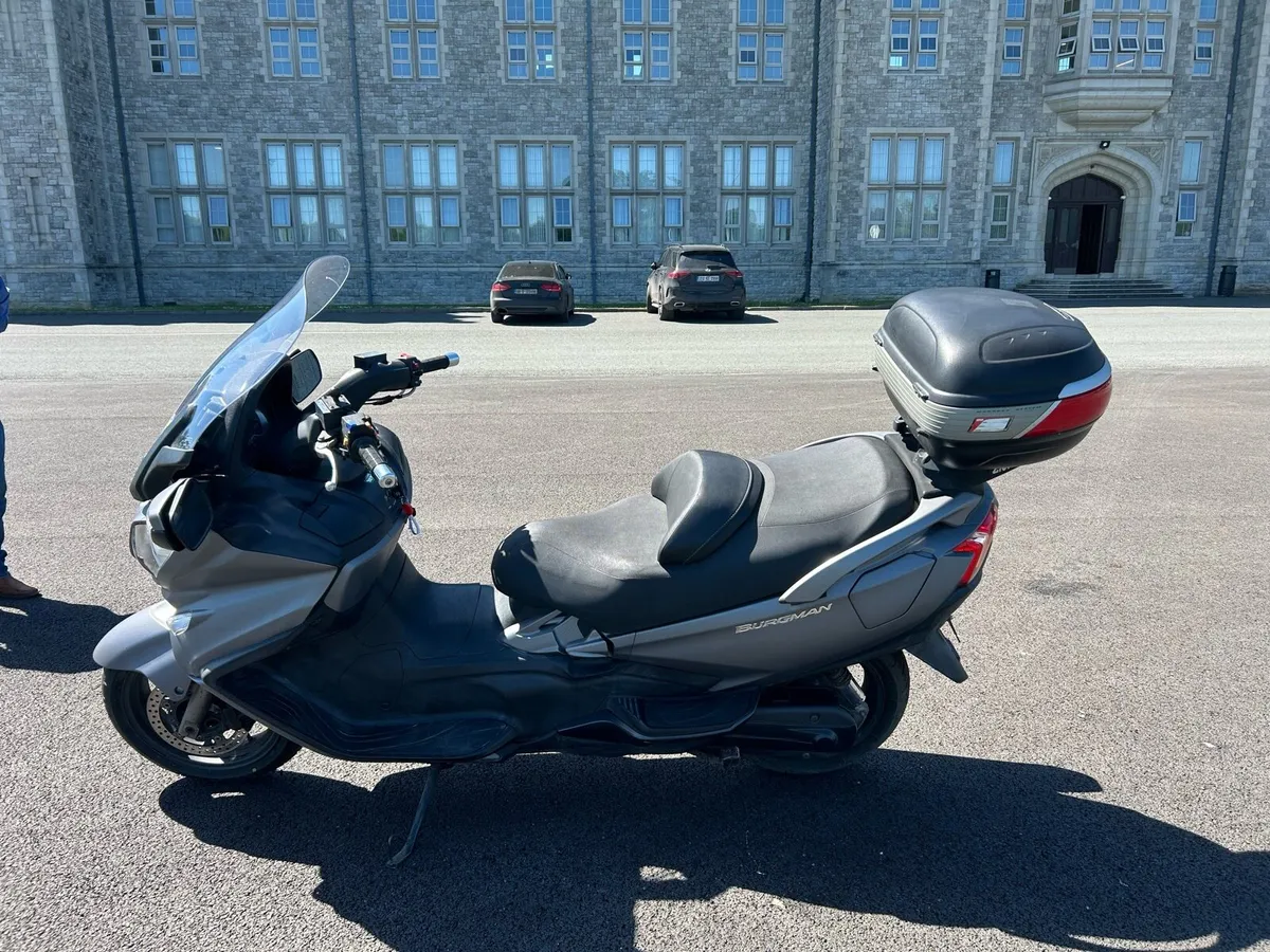 Suzuki burgman - Image 4