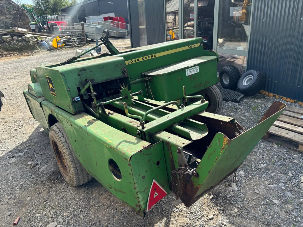 John Deere Square Baler - Image 1