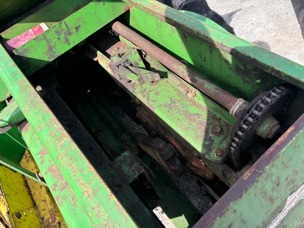 John Deere Square Baler - Image 3