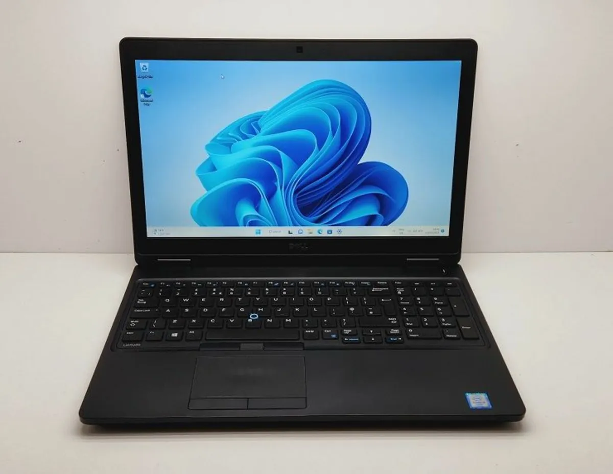 Dell Latitude 5580- i3(7gen)/16GB RAM/500GB Laptop