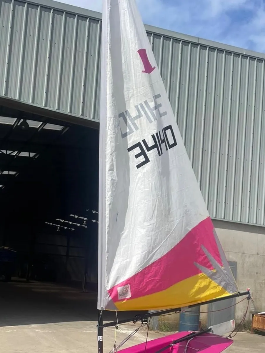 Topper Sail Boat - Image 3