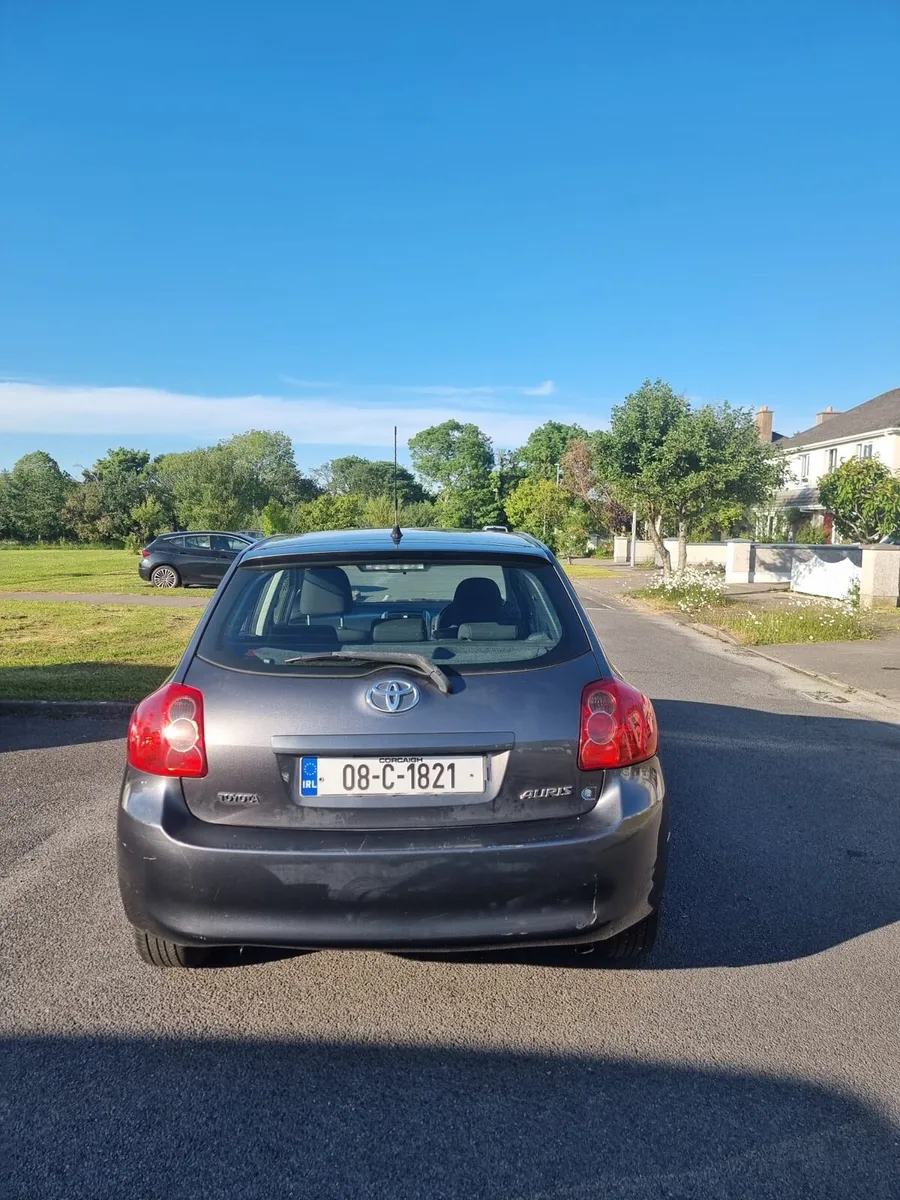 Vehicle - Image 3
