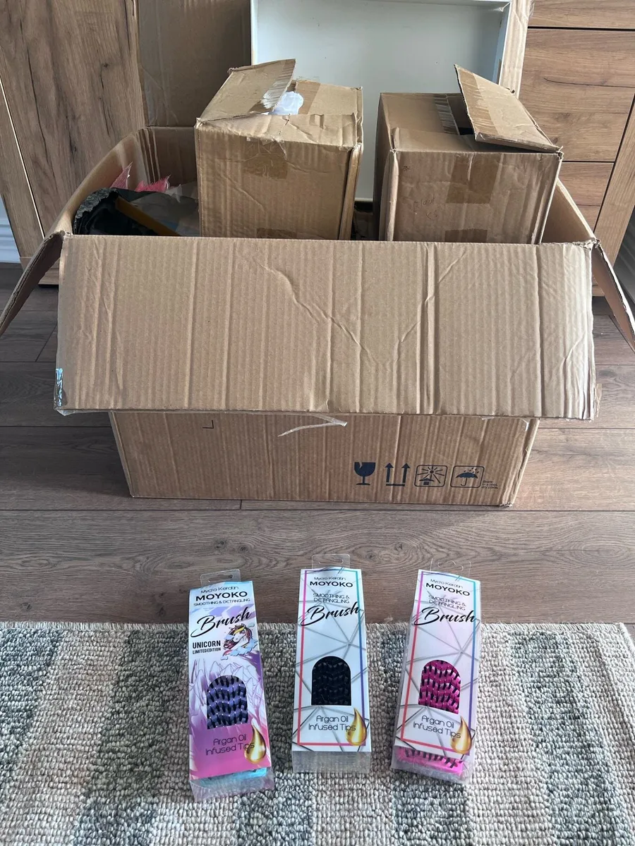 Detangling Hair Brush for sale - Image 1