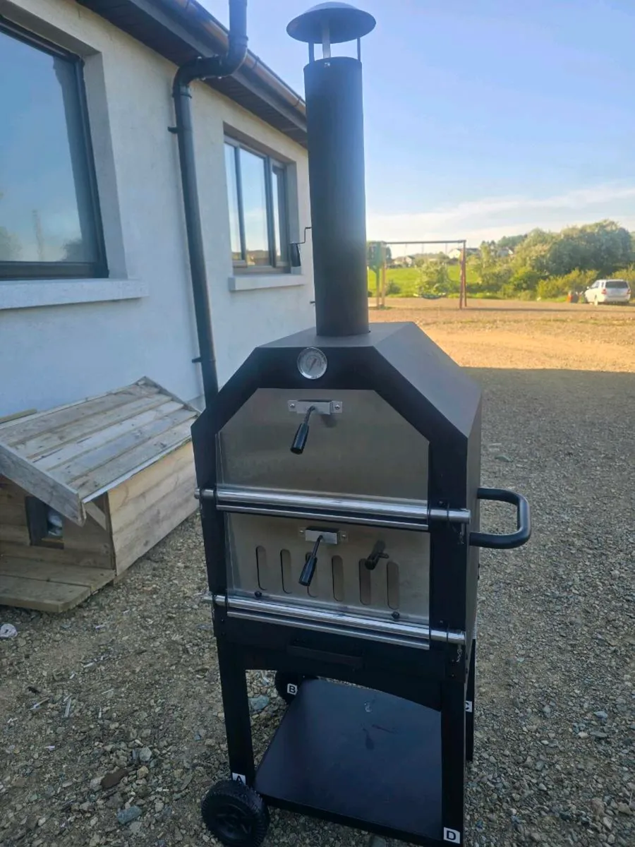 Pizza oven - Image 1