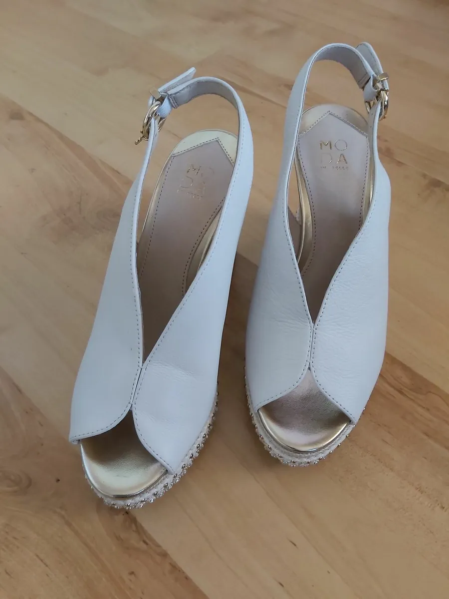 Moda in Pella embellished wedges - Image 1