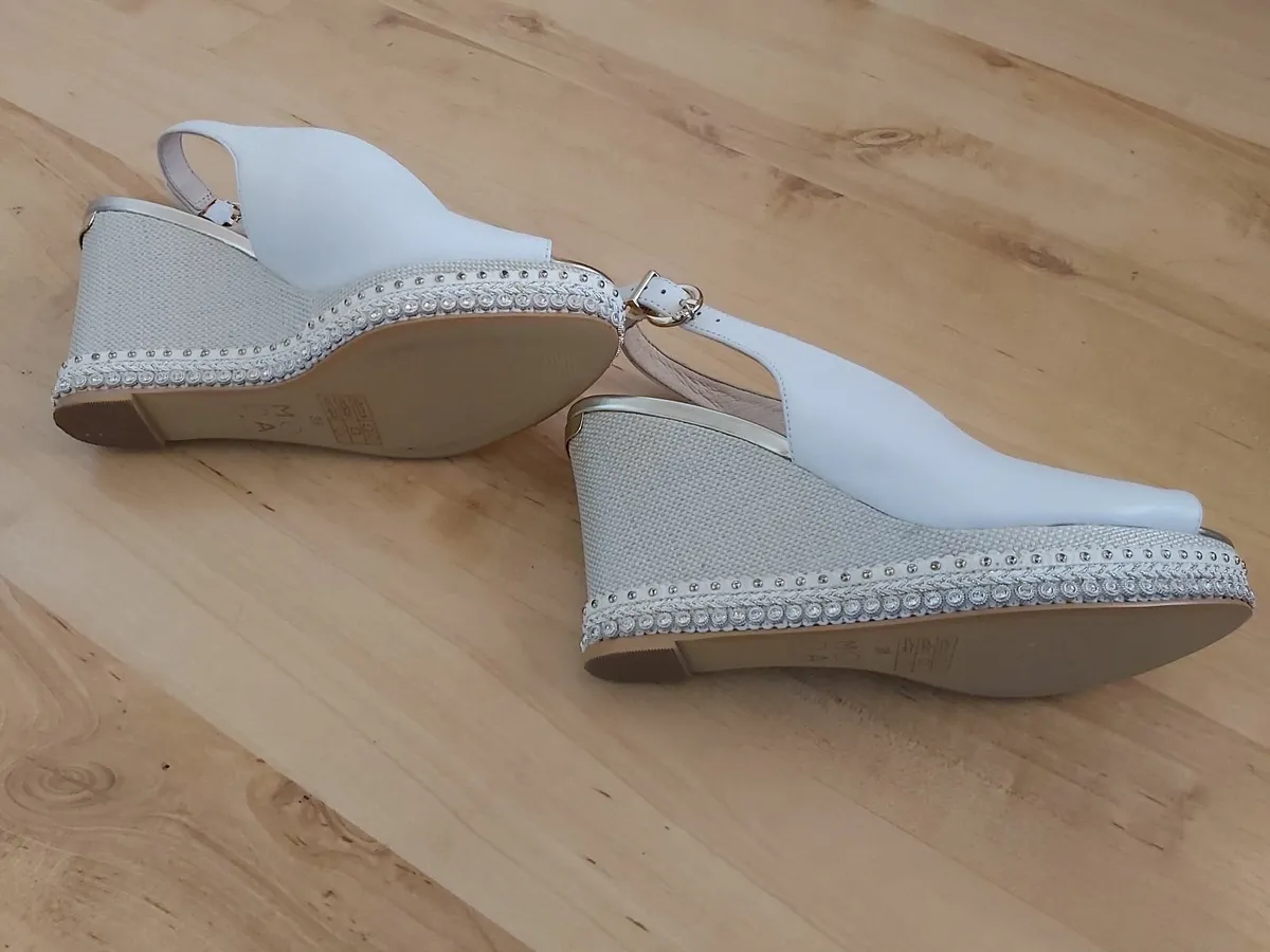 Moda in Pella embellished wedges - Image 3