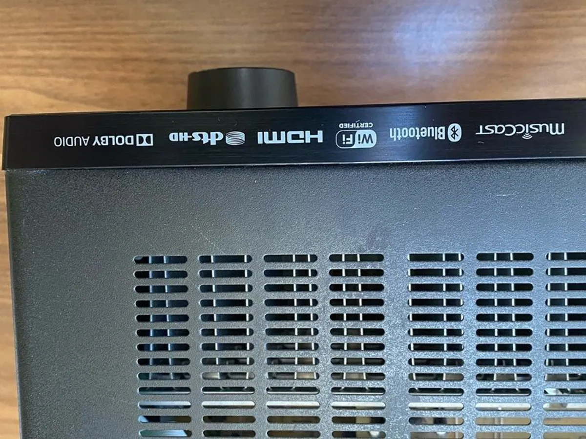 Yamaha RX-V483 receiver. - Image 4