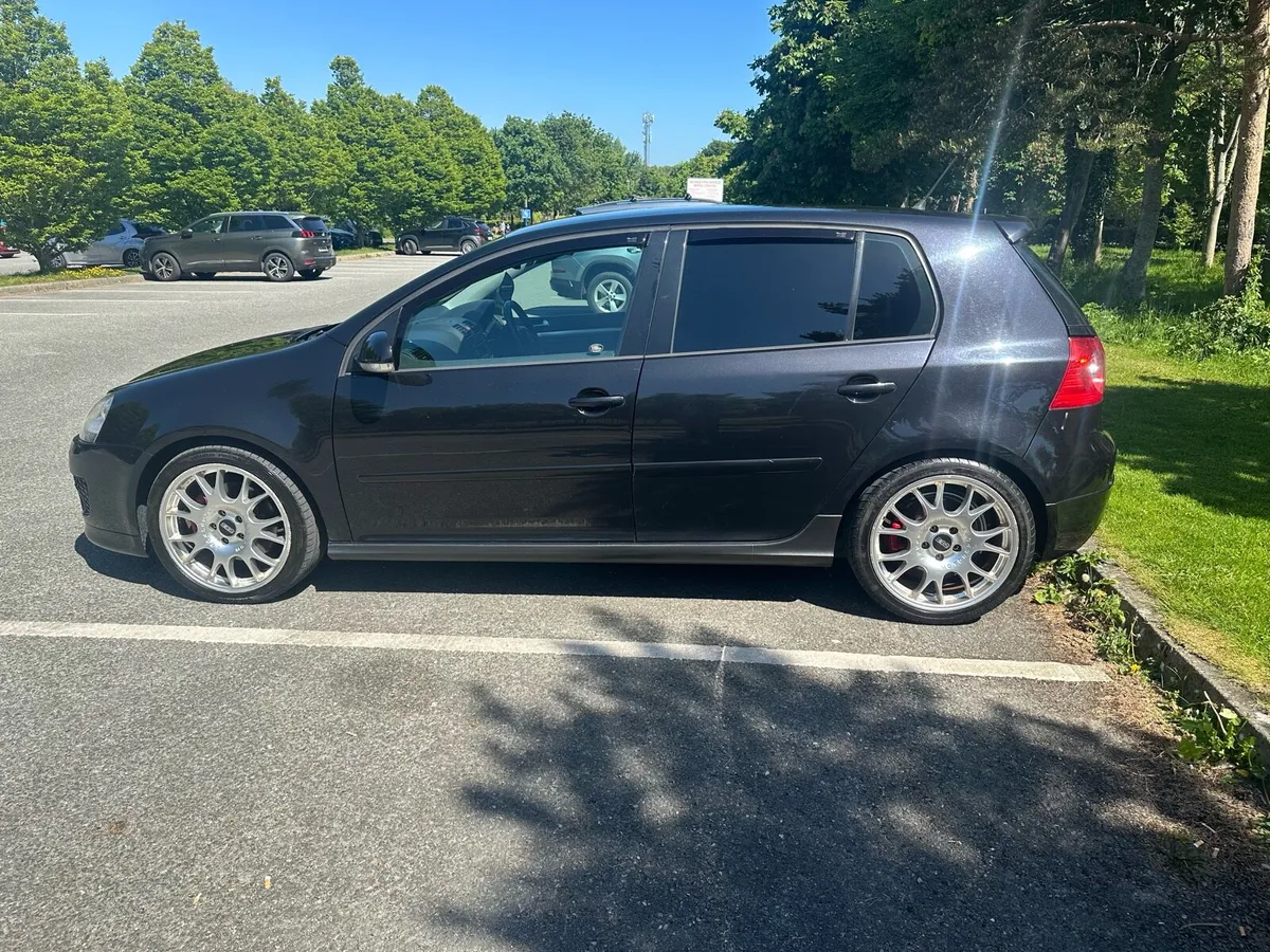 Volkswagen Golf Gti - Image 2