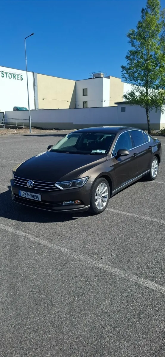 Volkswagen Passat 2015 - Image 1