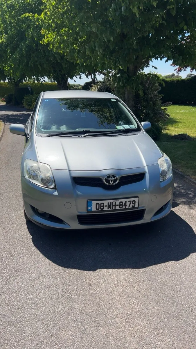 Toyota Auris - €2750 - Image 3