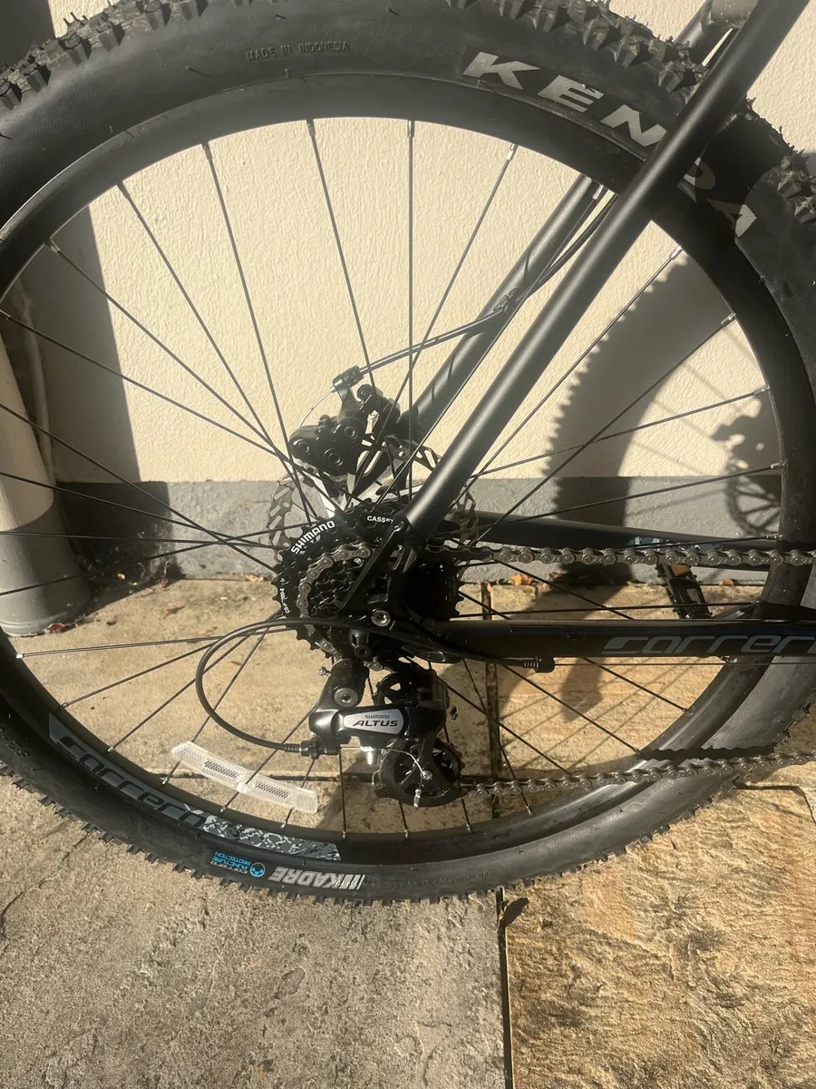 Hybrid bike - Image 3