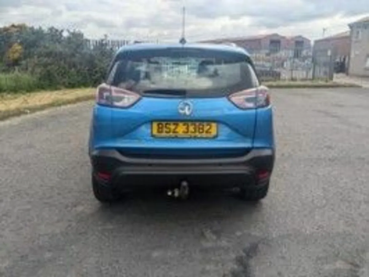 2017 Vauxhall Crossland X 1.2 cc turbo - Image 2