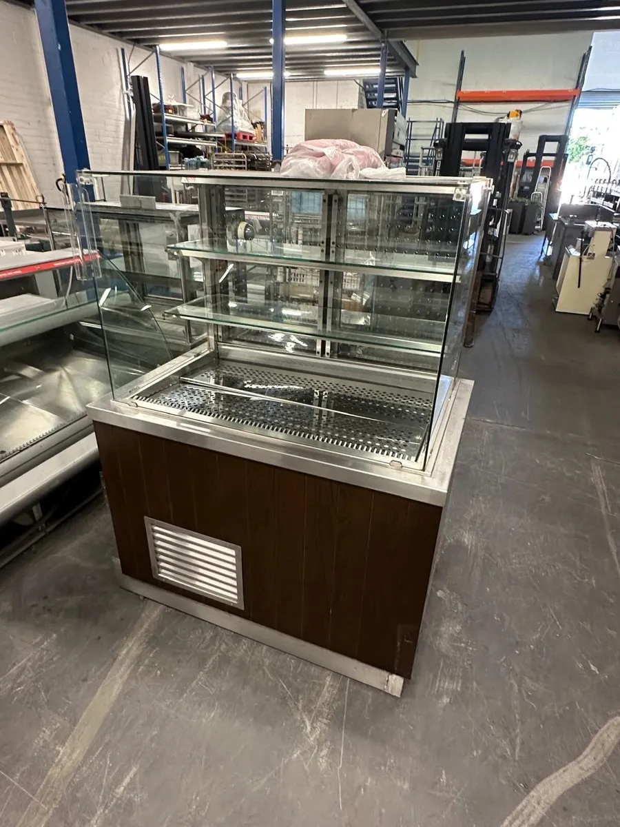Pizza oven, Fridges, Freezers, - Image 1