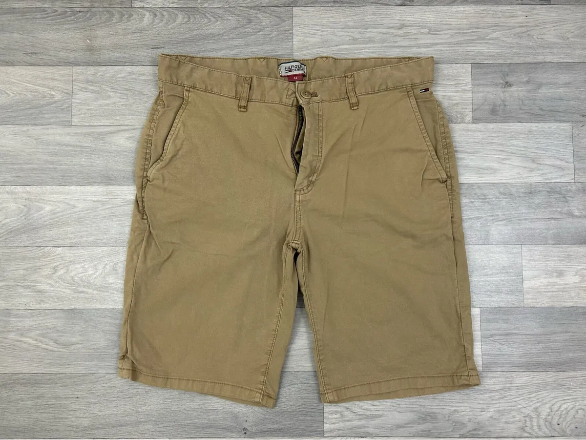 Tommy Hilfiger Shorts Mens Medium W34 - Image 1