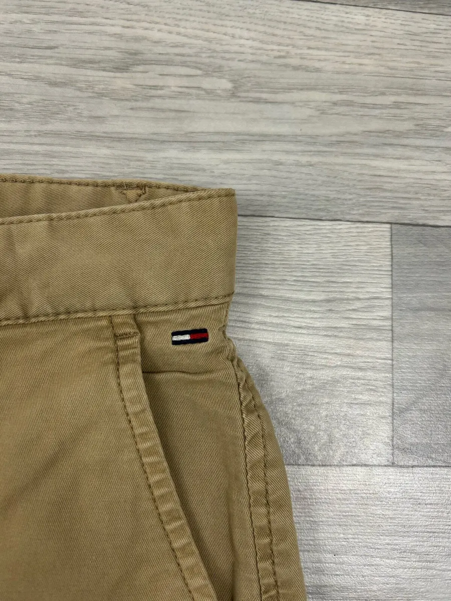 Tommy Hilfiger Shorts Mens Medium W34 - Image 3