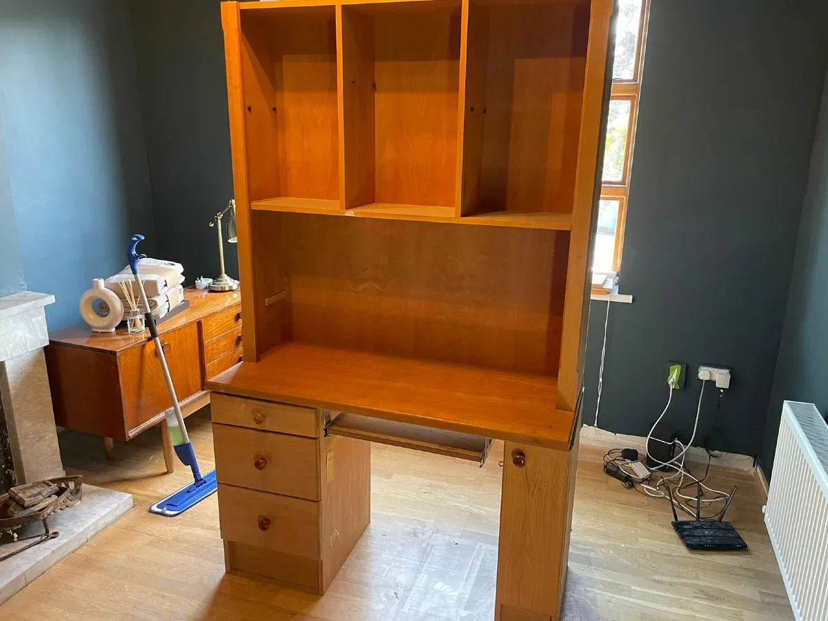 Wooden shelf / desk unit - Image 1