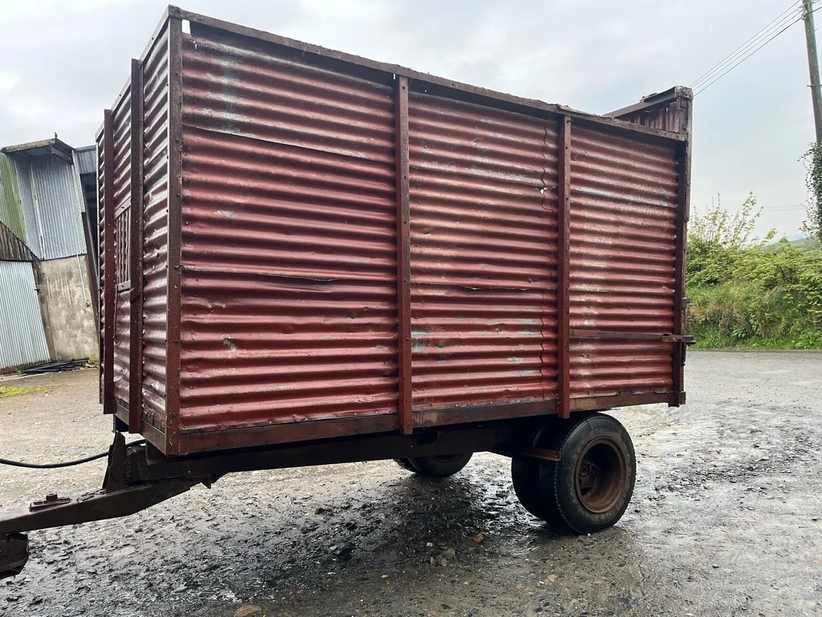 Silage trailer - Image 1