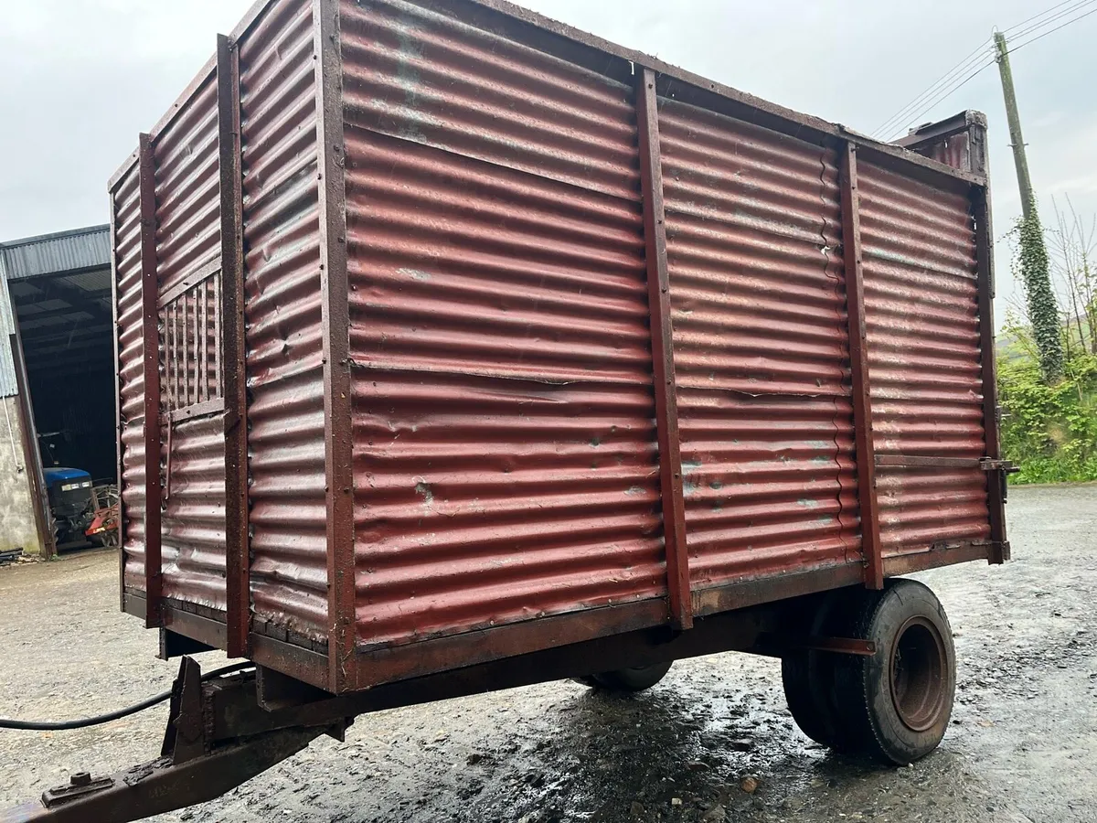 Silage trailer - Image 2