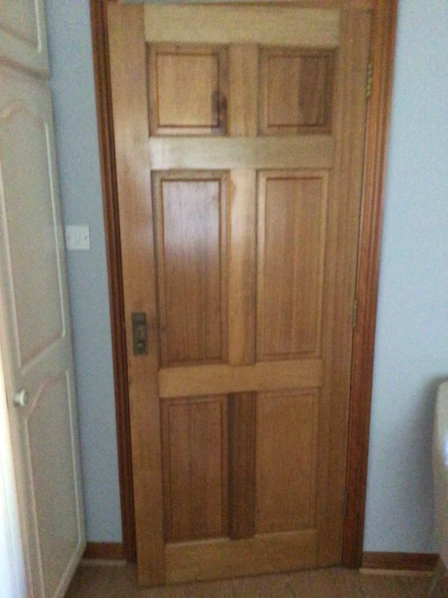Interior doors - Image 1