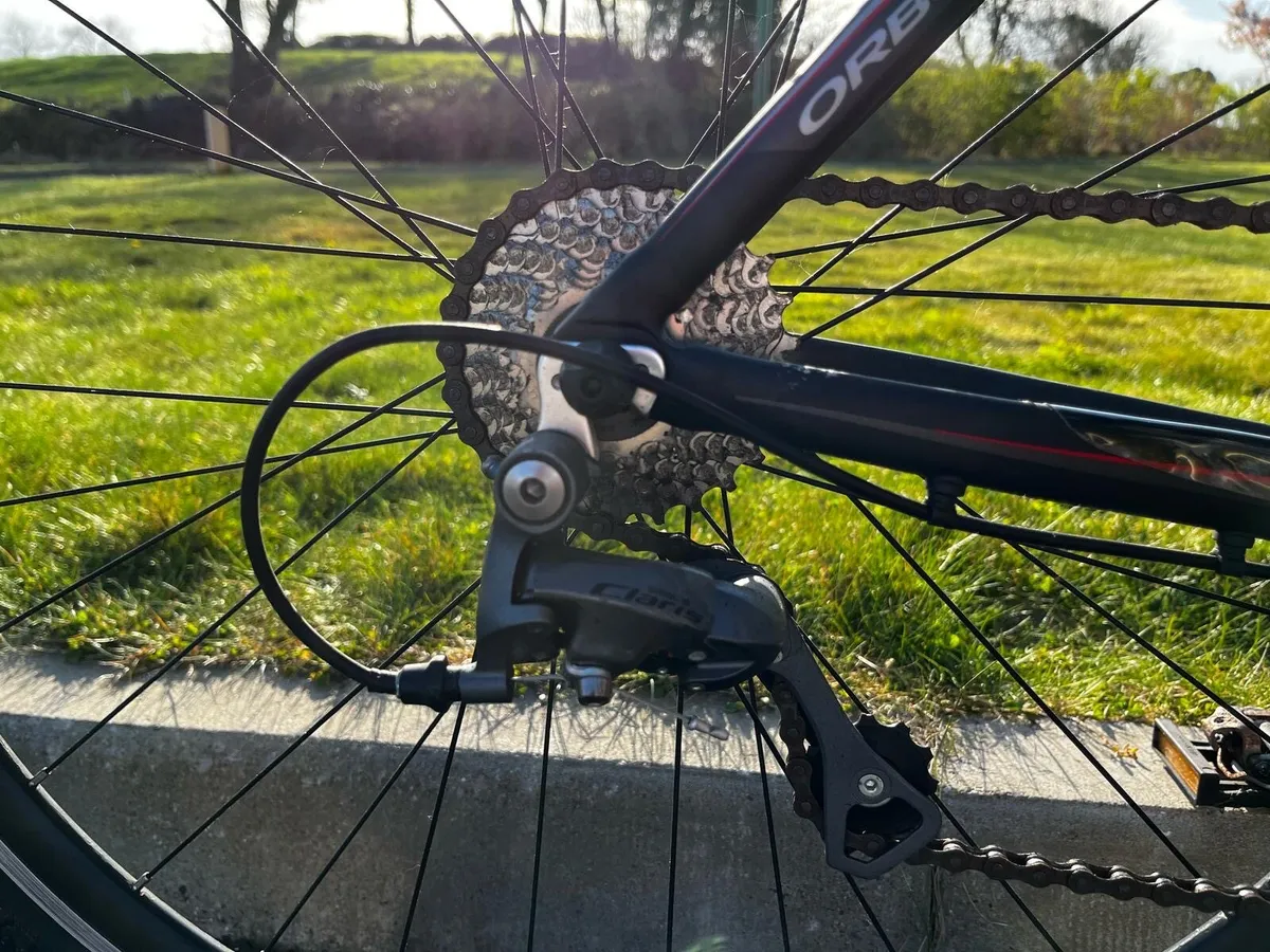 Orbea Avant Adult Racing Road Bike - Image 3