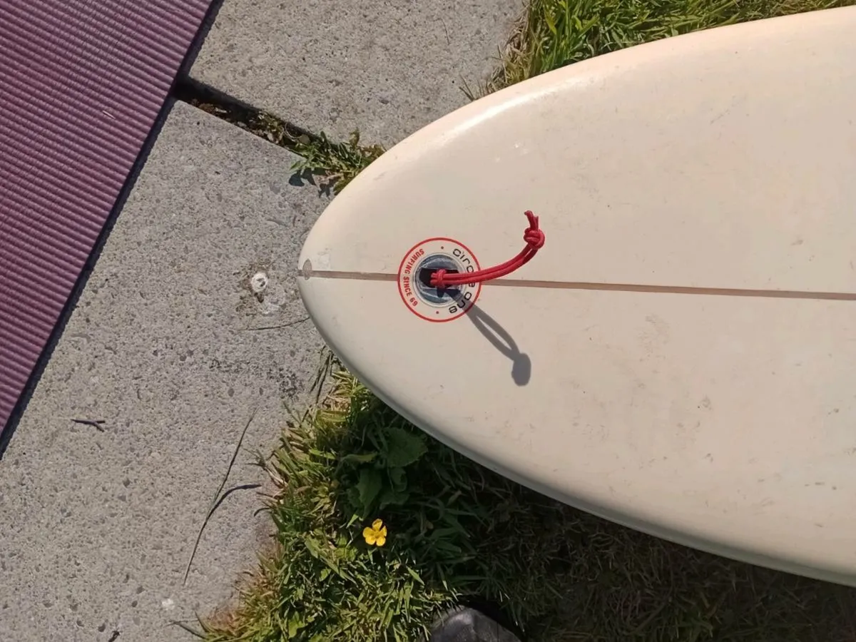 surfboard - Image 3