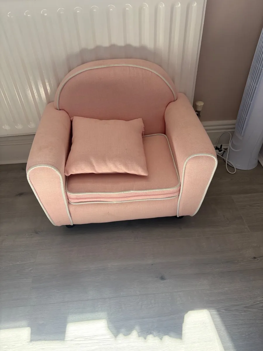 Toddler chair - Image 2
