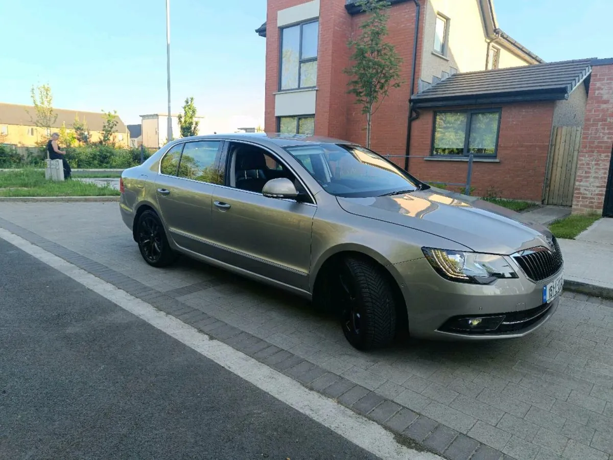 Skoda superb elegance - Image 3