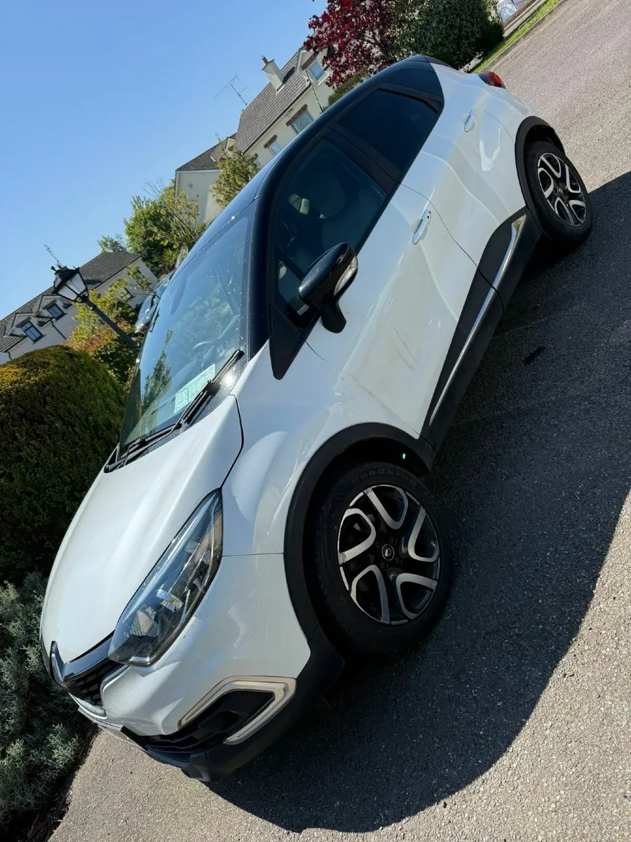Renault Captur 2019 - Image 1